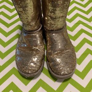 Womens UGG sequin boots 8